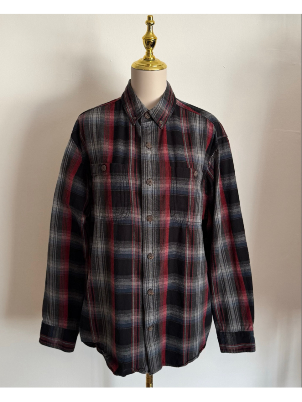 Men's Duluth Trading Co. Plaid Flannel Shirt, Size M, Black and Red